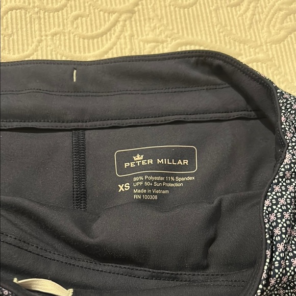 Peter Millar Gray A-Line Mini Skort. Golf/tennis. Size XS - Picture 2 of 8